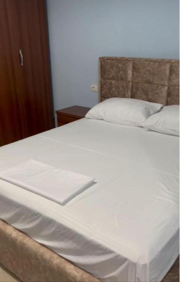 Guest House Andersoni Dhoma Plazhi Andersoni Shen Ded Gjoni Экстерьер фото